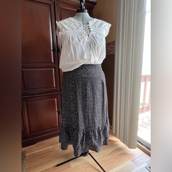 Allegra black w/ tiny hearts covering skirt w/ 4-5” ruffle flouncing hem. - Picture 2 of 12